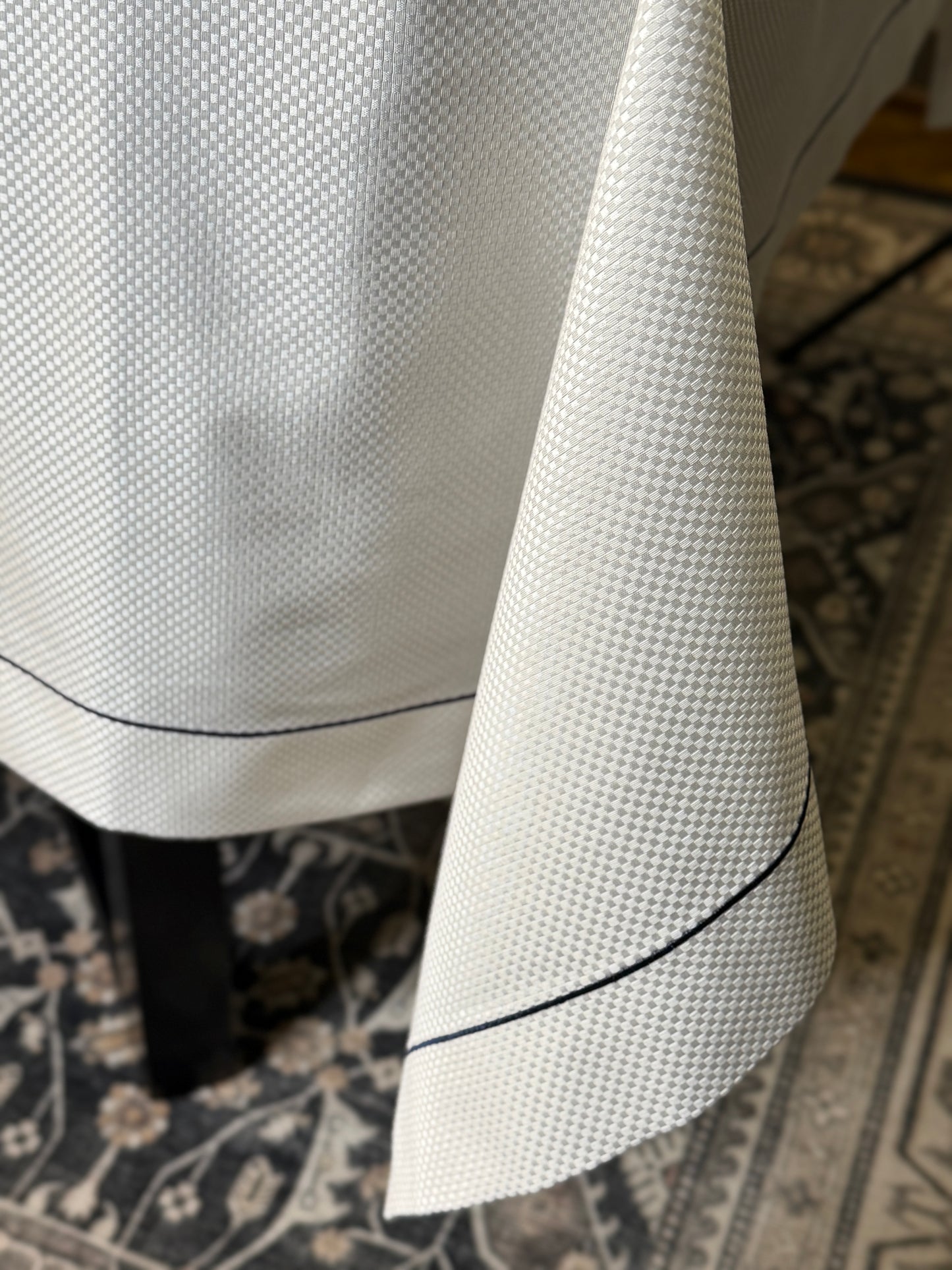 Tablecloth with embroidery #1