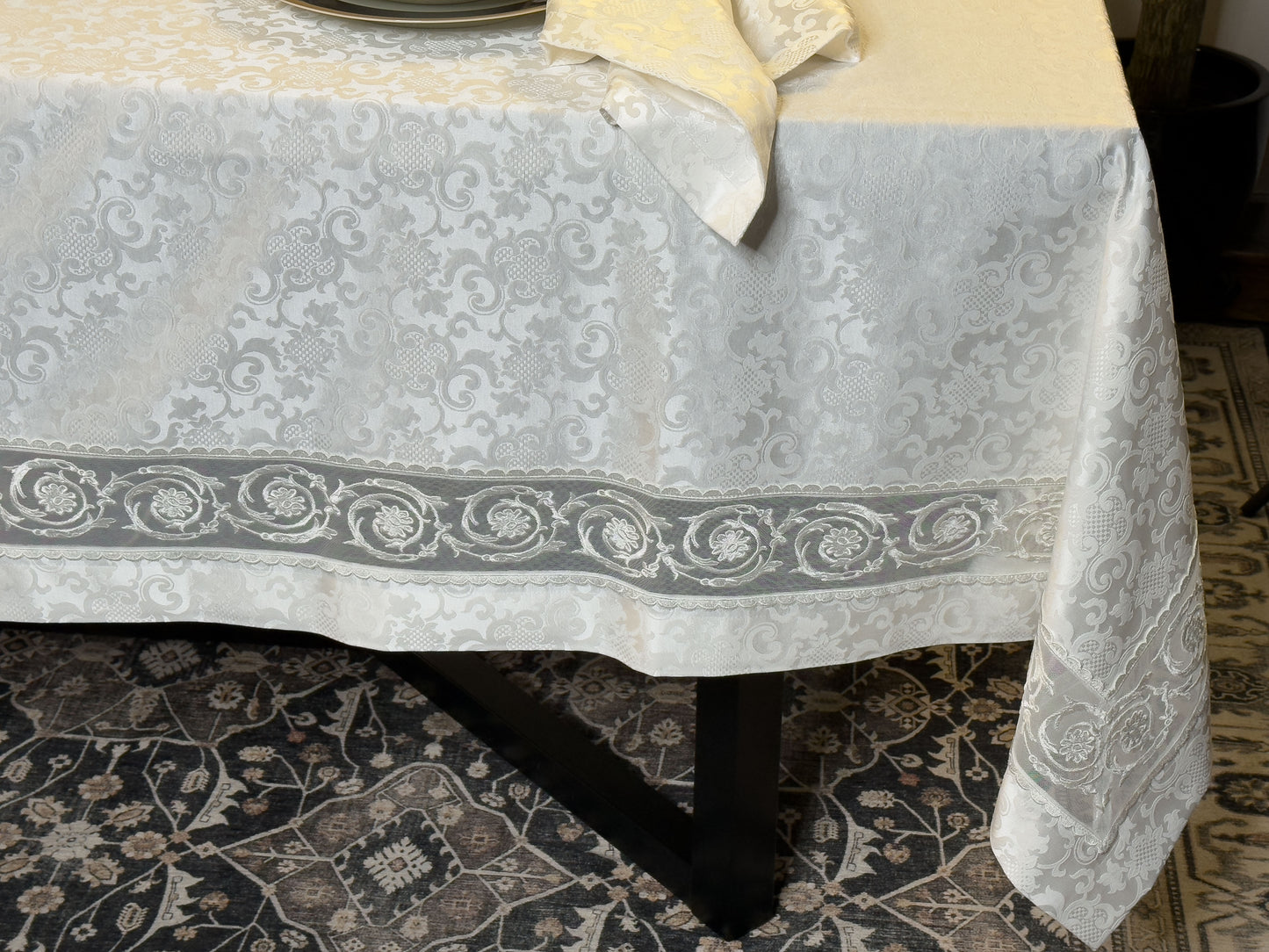 Tablecloth White #1