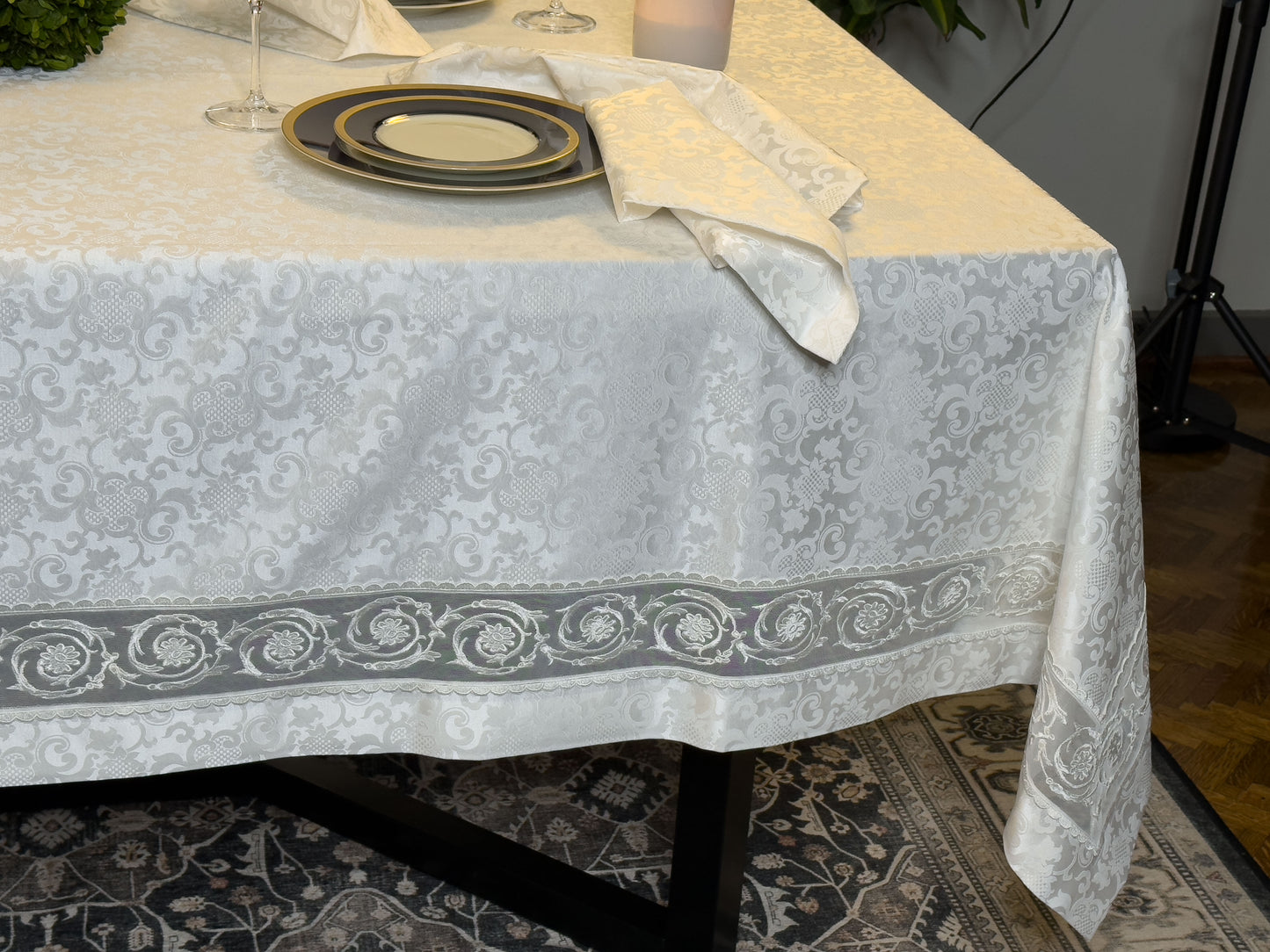 Tablecloth White #1