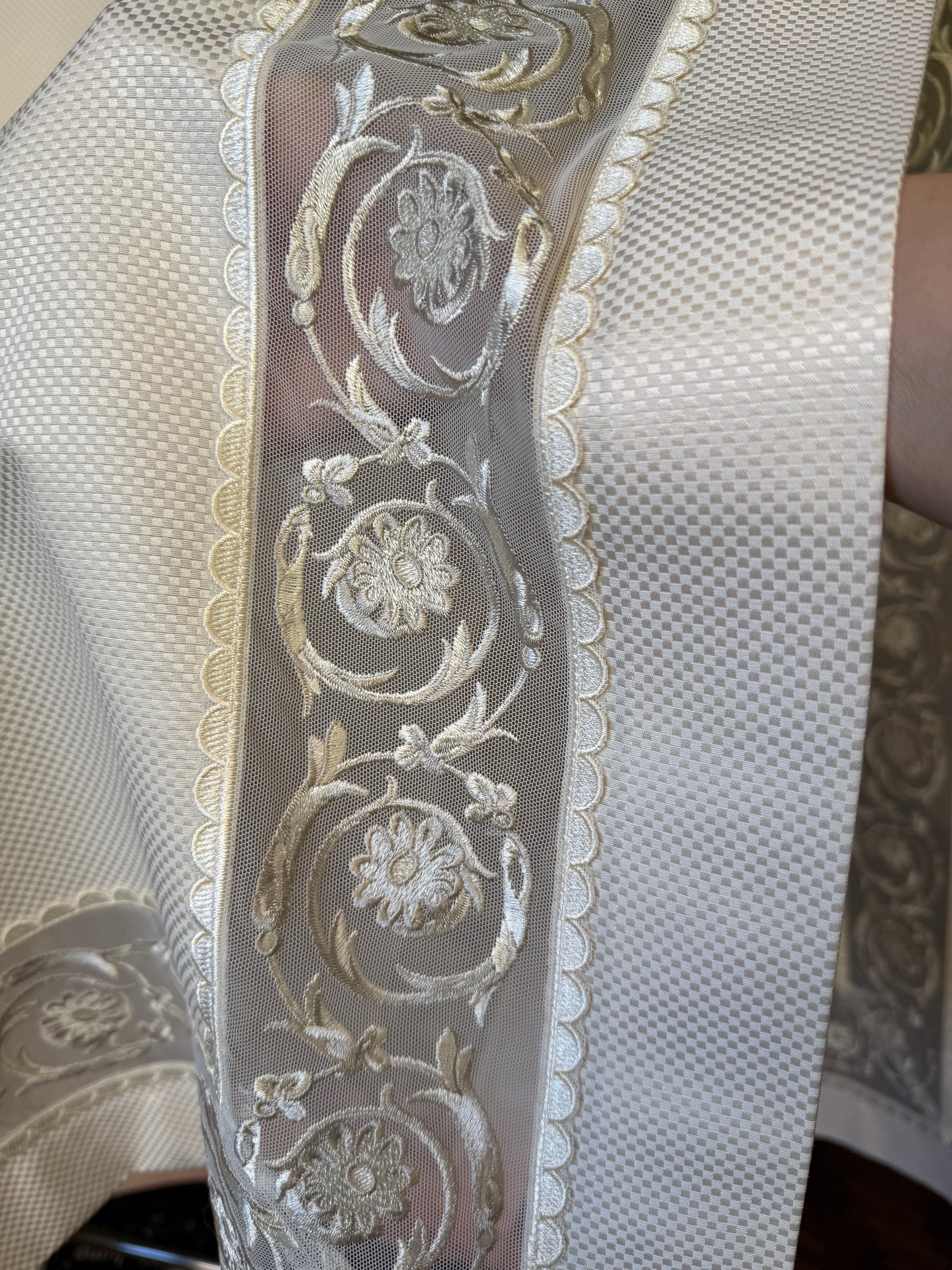 Tablecloth beige #1