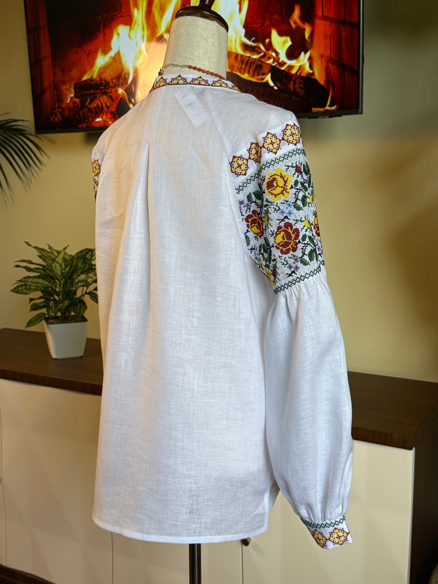 Women's linen Embroidery #1