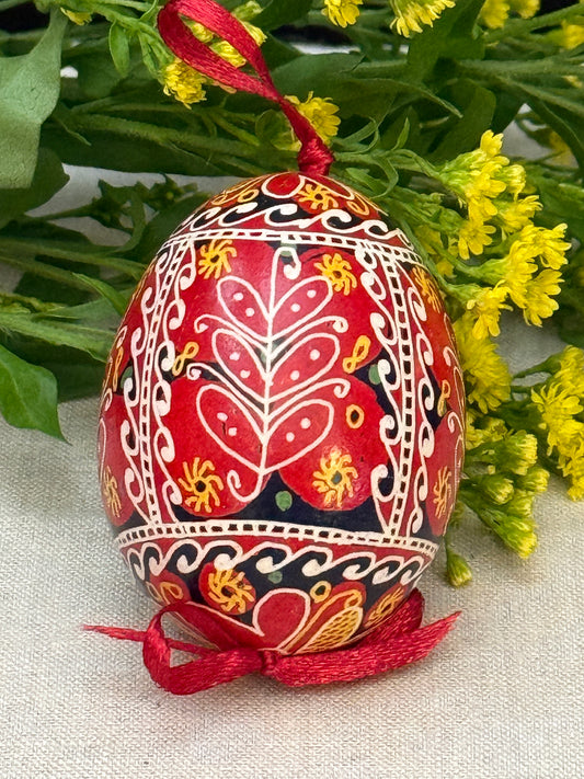 Hand-painted Ukrainian chicken Pysanka #2