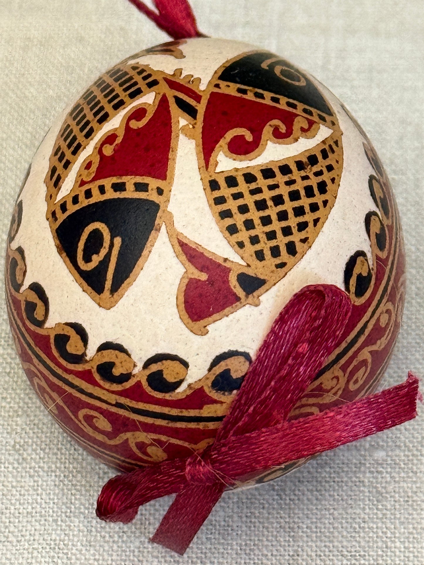 Hand-painted Ukrainian chicken Pysanka #19
