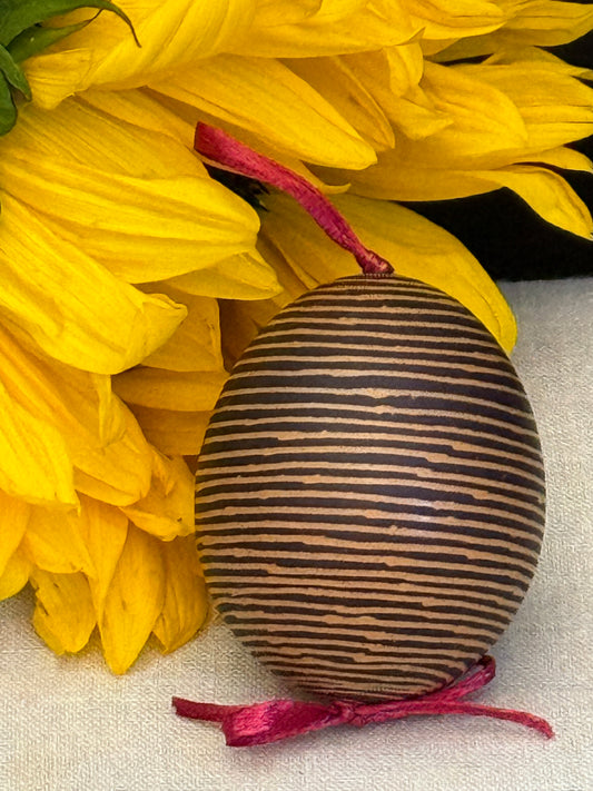 Hand-painted Ukrainian chicken Pysanka #32