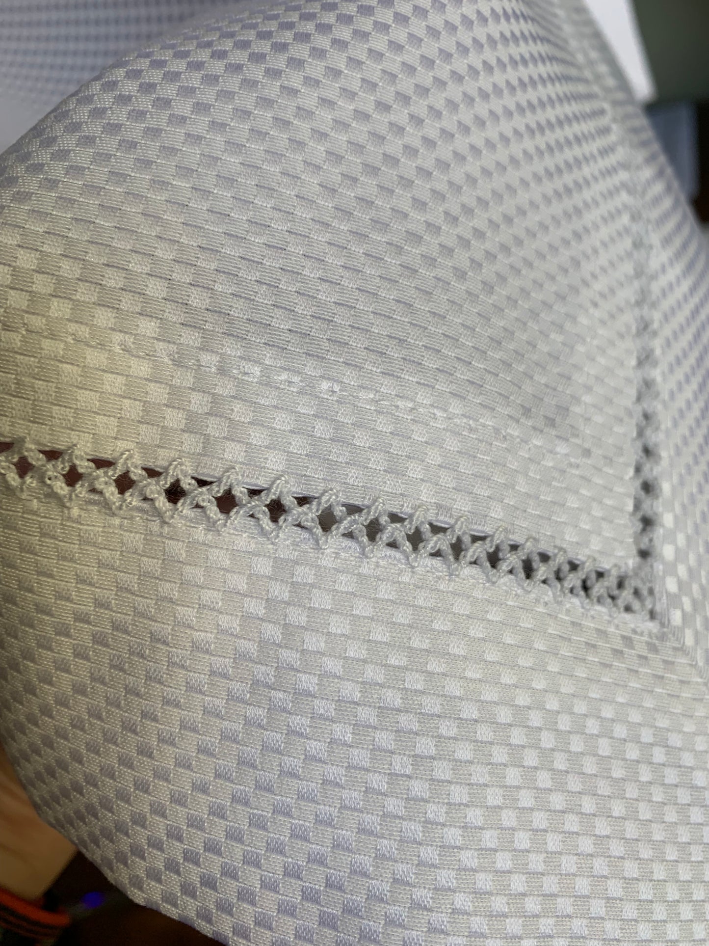 Tablecloth with mesh #1