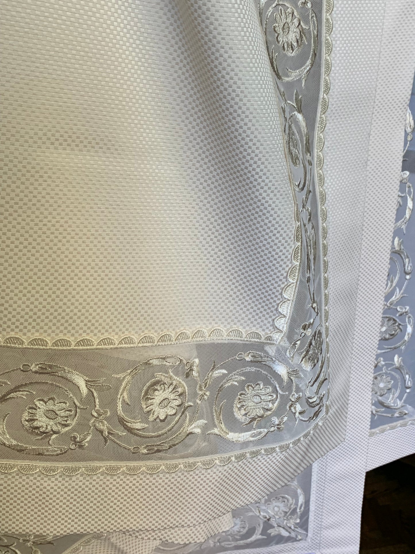Tablecloth beige #1