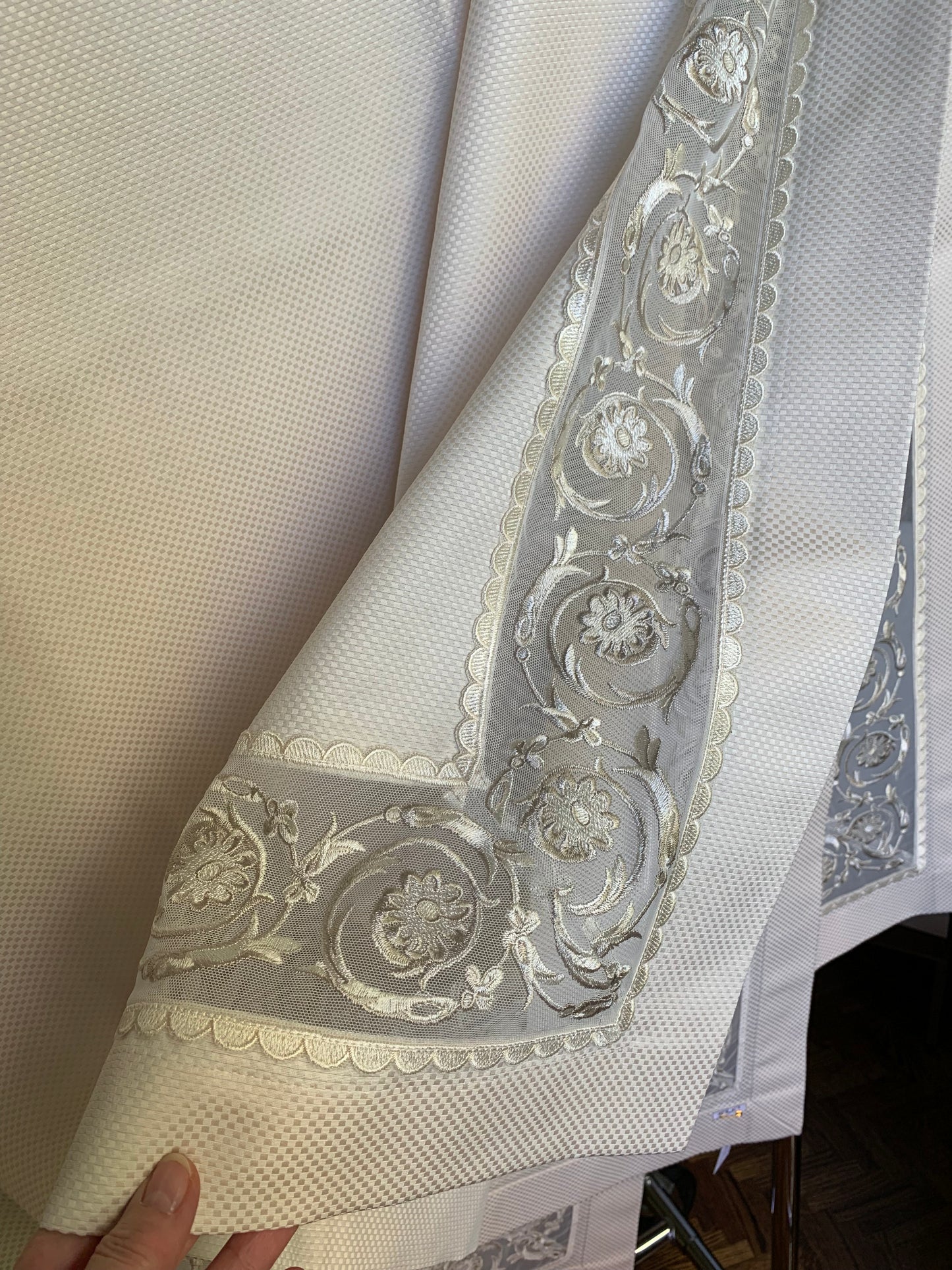 Tablecloth beige #1