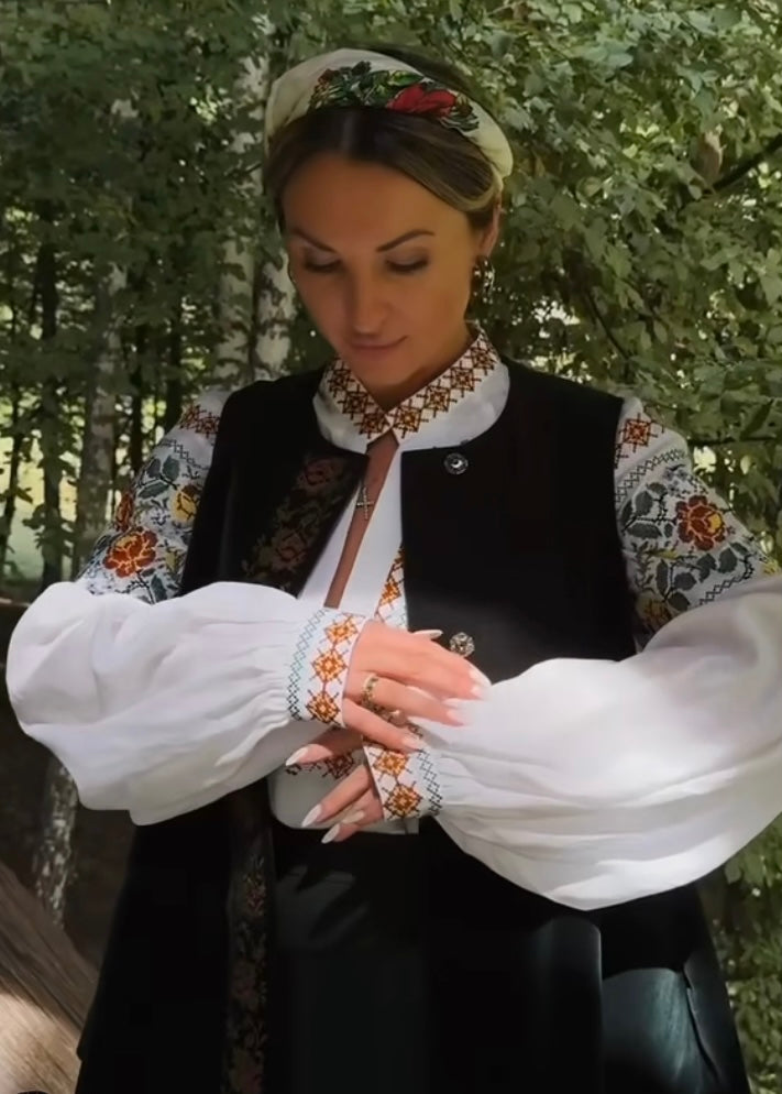 Women's vest (Kersetka)