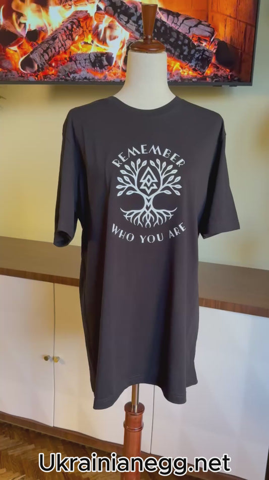 T-shirt Remember Who You Are World Tree Black