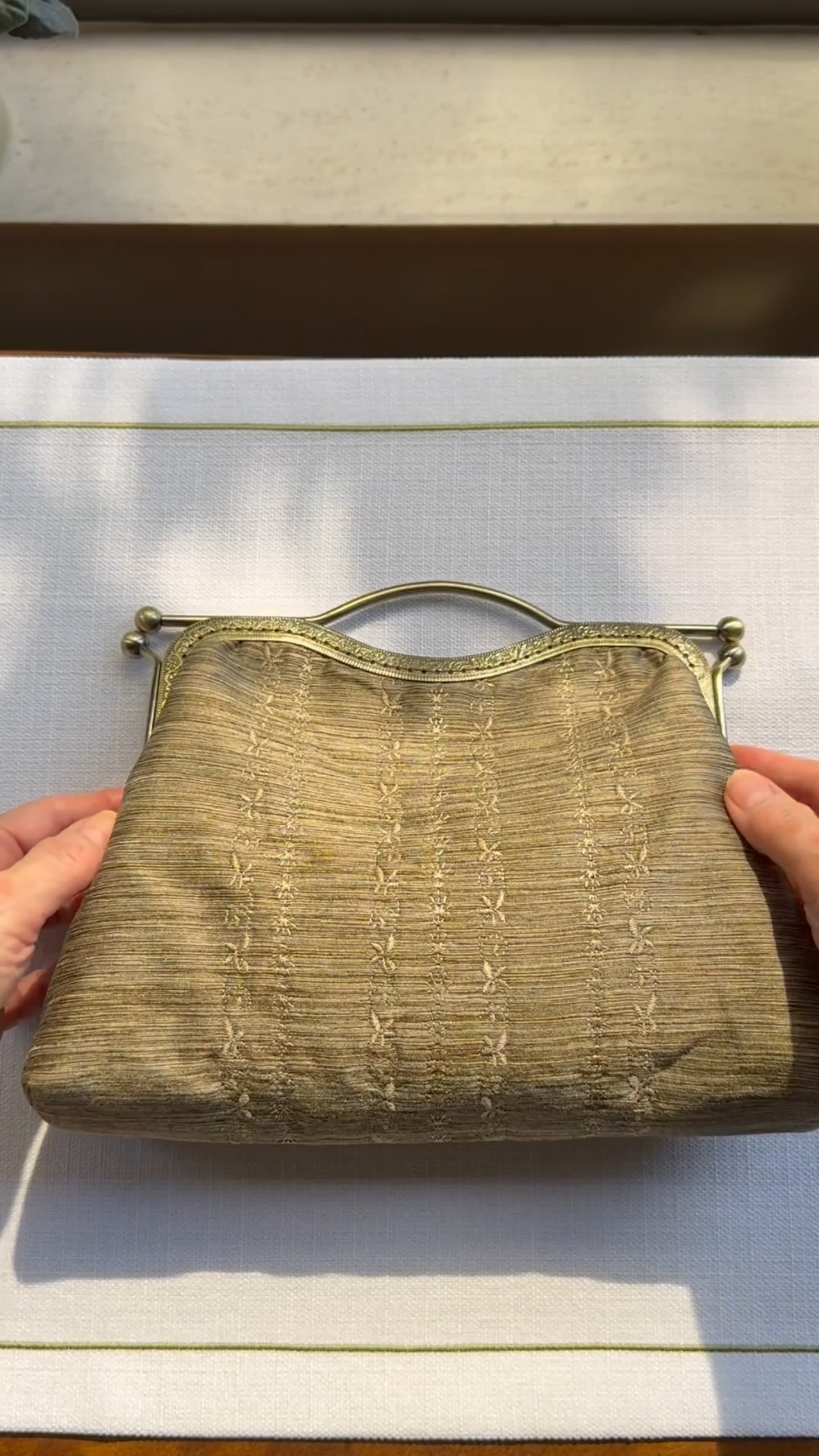 Vintage-Style Yellow Frame Clutch with Chain Strap