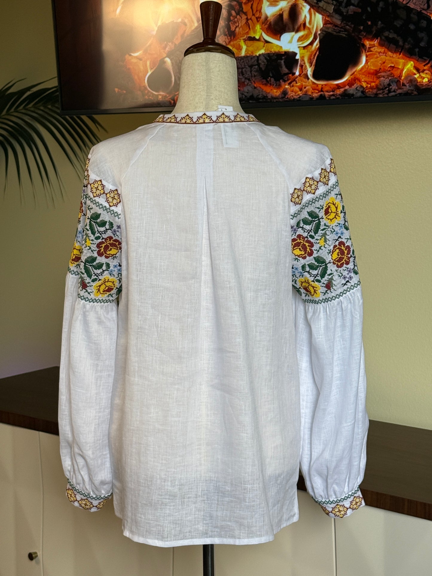 Women's linen Embroidery #1