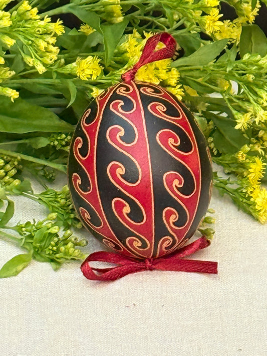 Hand-painted Ukrainian chicken Pysanka #10