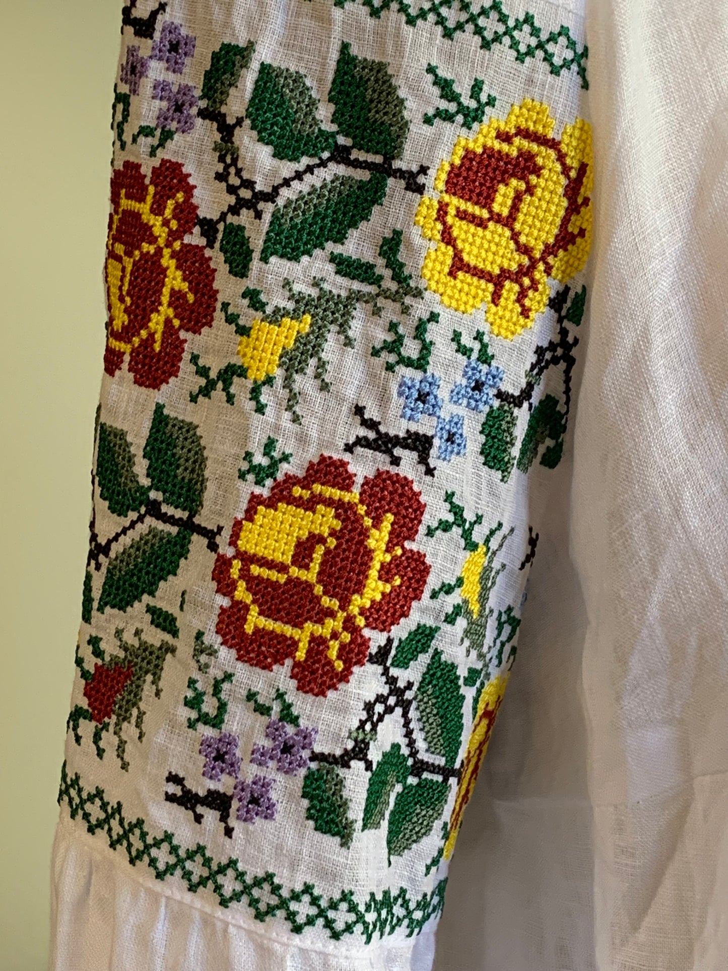 Women's linen Embroidery #1