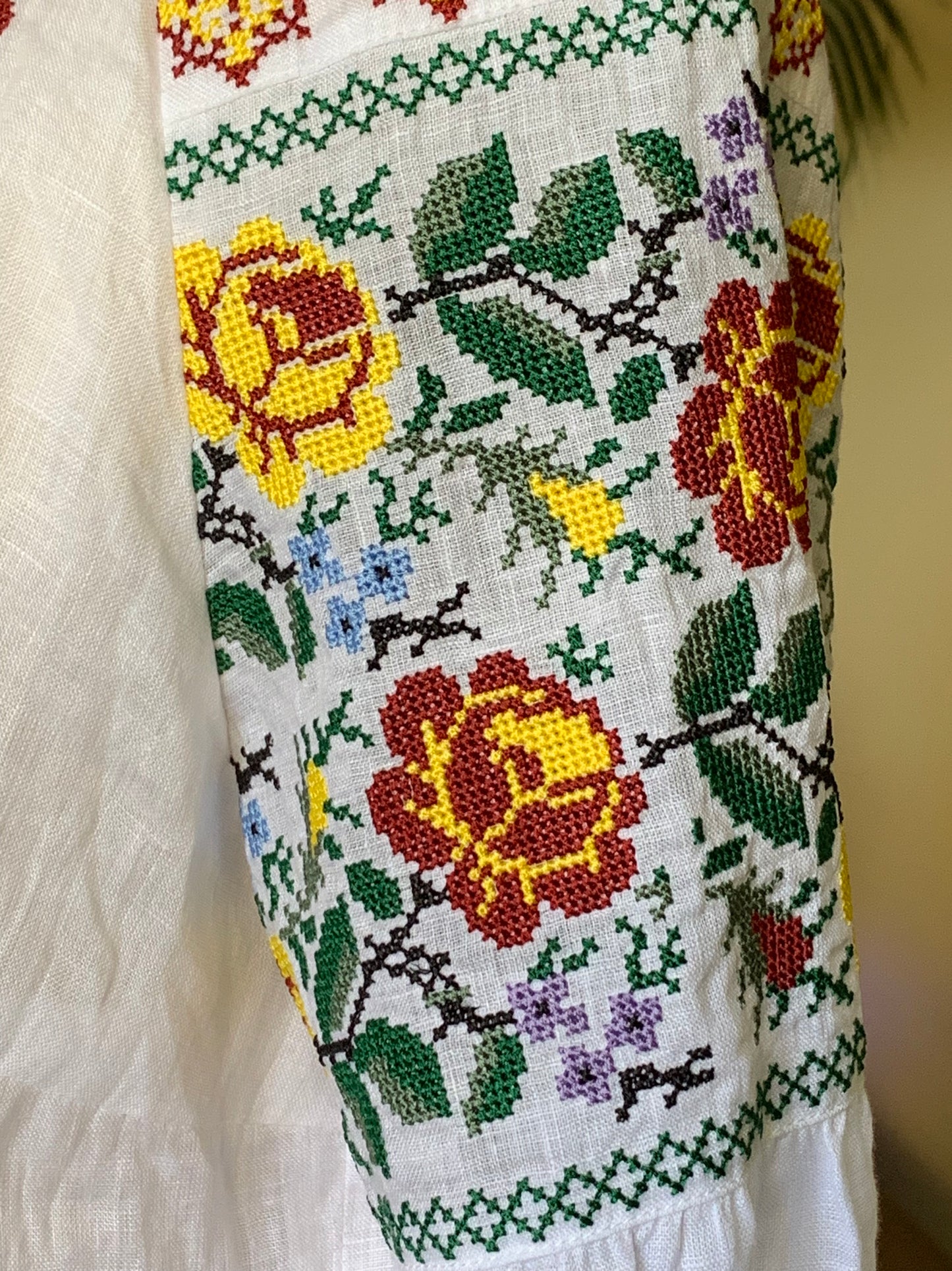 Women's linen Embroidery #1