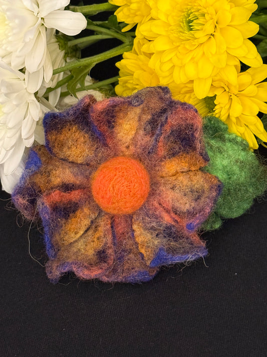 Brooch 4