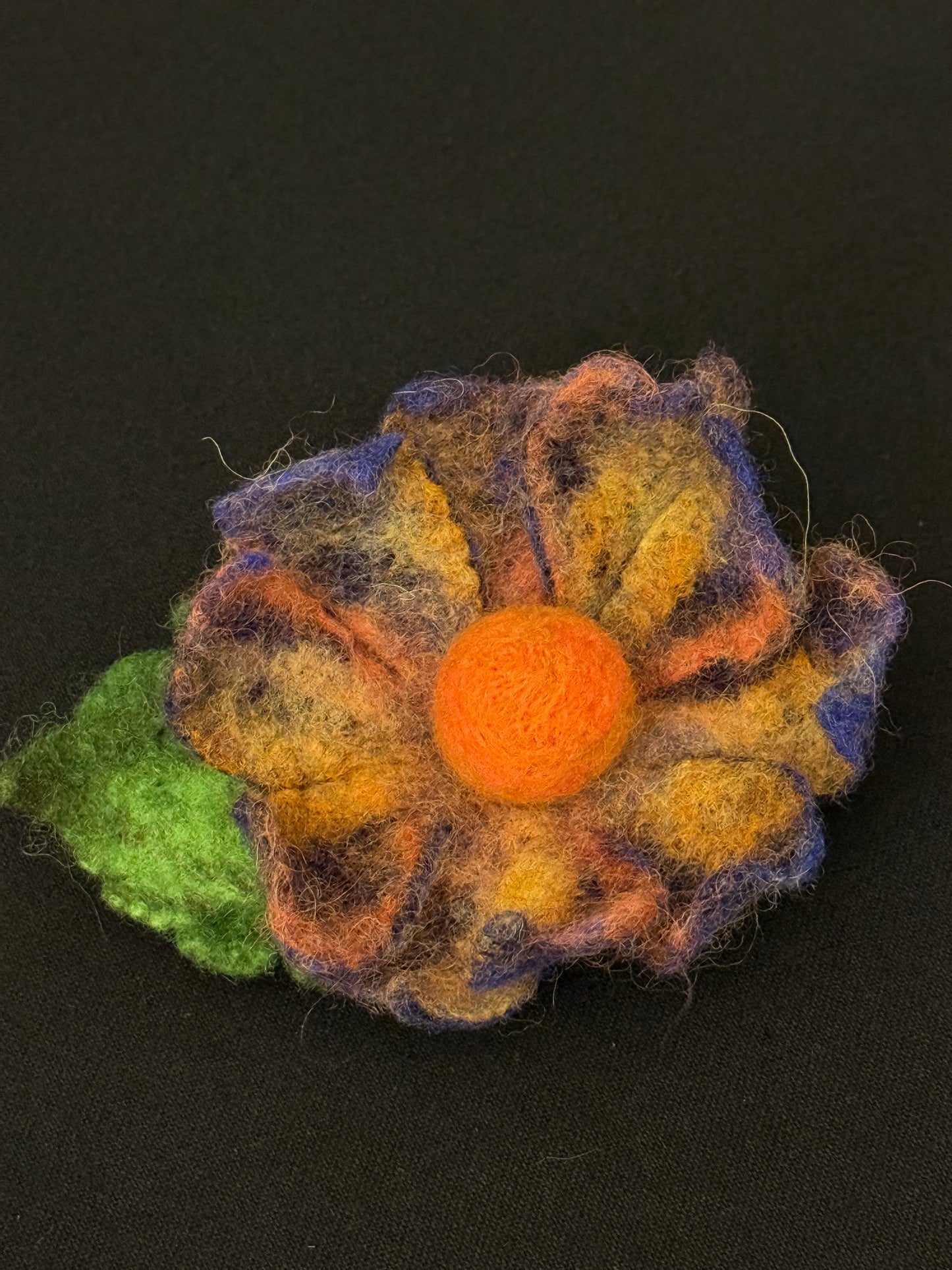 Brooch 4