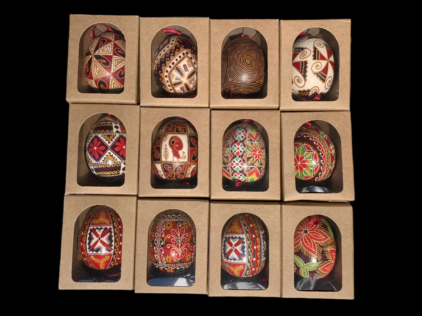 Hand-painted Ukrainian chicken Pysanka #16